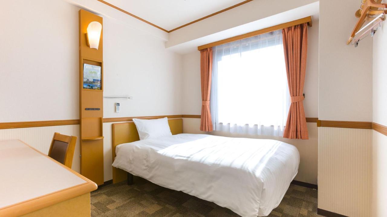 Toyoko Inn Hokkaido Kushiro Juji-Gai Экстерьер фото