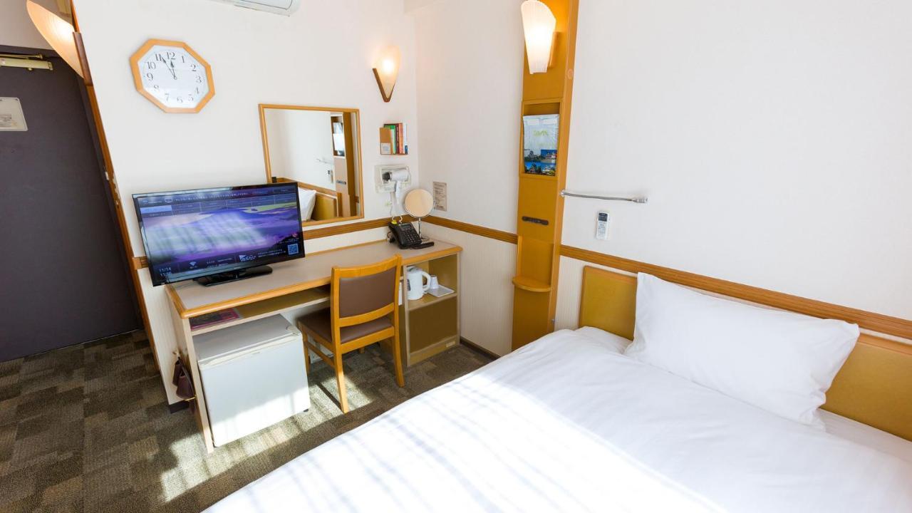 Toyoko Inn Hokkaido Kushiro Juji-Gai Экстерьер фото